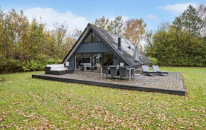 Lovely Home In Spøttrup With House A Panoramic View